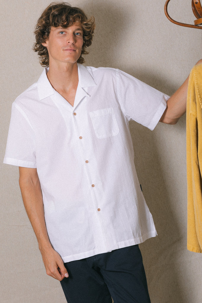 Camisas de manga corta