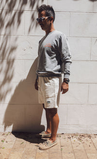 OFFWHITE BORN IN THE SOUTH SHORT
