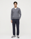 MIDDLE GREY LAMBSWOOL V-NECK JUMPER