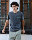ASPHALT/GREEN MONSIEUR T-SHIRT