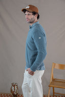 CASPIAN LAMBSWOOL V-NECK JUMPER