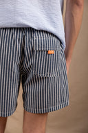 NAVY SEERSUCKER SAM BEACH