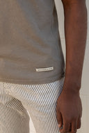 KAKI CLASSIC T-SHIRT